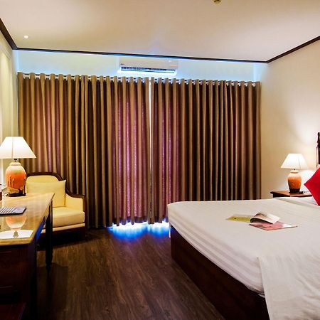 Vien Dong Hotel Nha Trang Exterior foto
